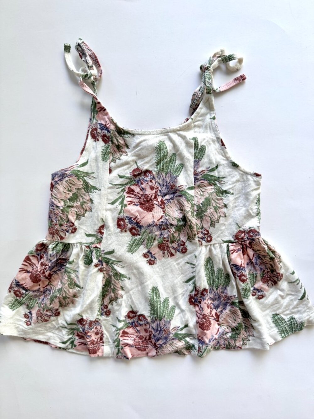 Kate Quinn Bamboo Cactus Floral Tie Strap Peplum Top 3T
